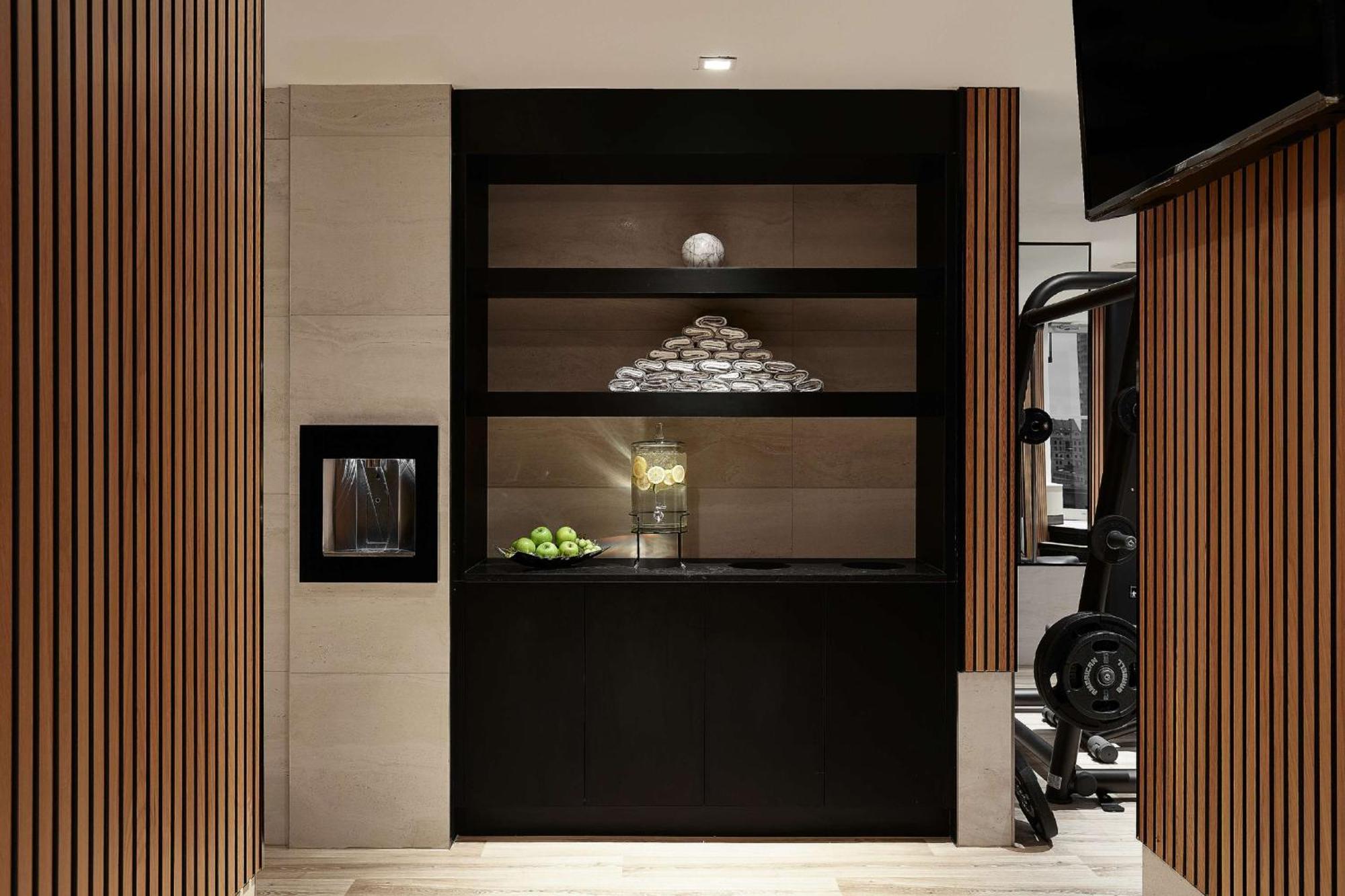 Vogue Hotel Montreal Downtown, Curio Collection By Hilton Dış mekan fotoğraf
